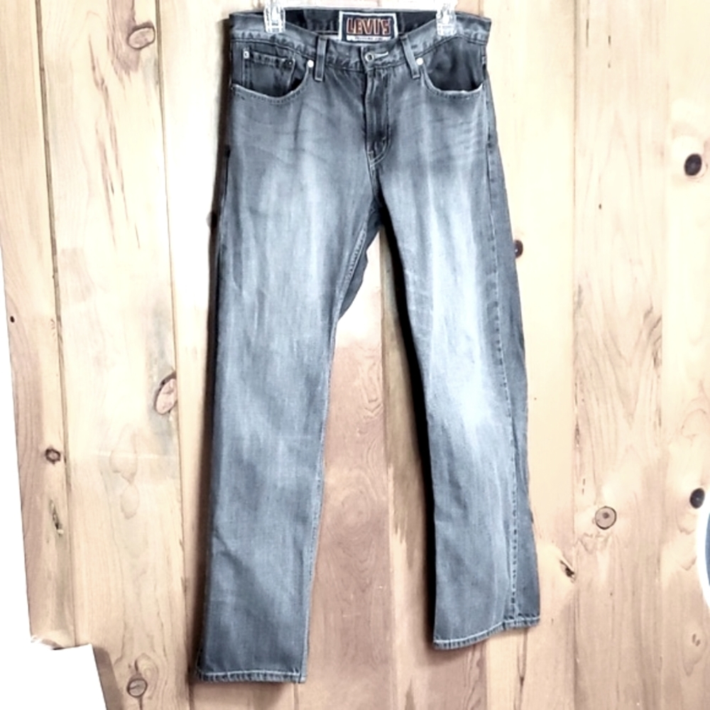 🐞Levis Slim Straight 415 Jeans Size 32x30